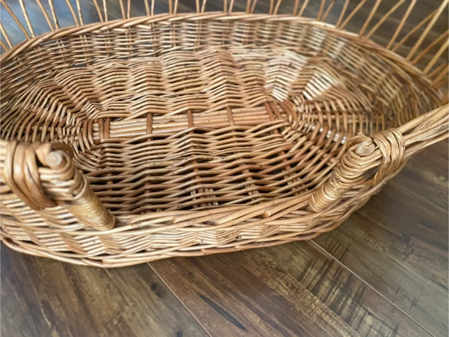 Dog or Cat Bed Beautiful Wicker MINT image indicator(4)