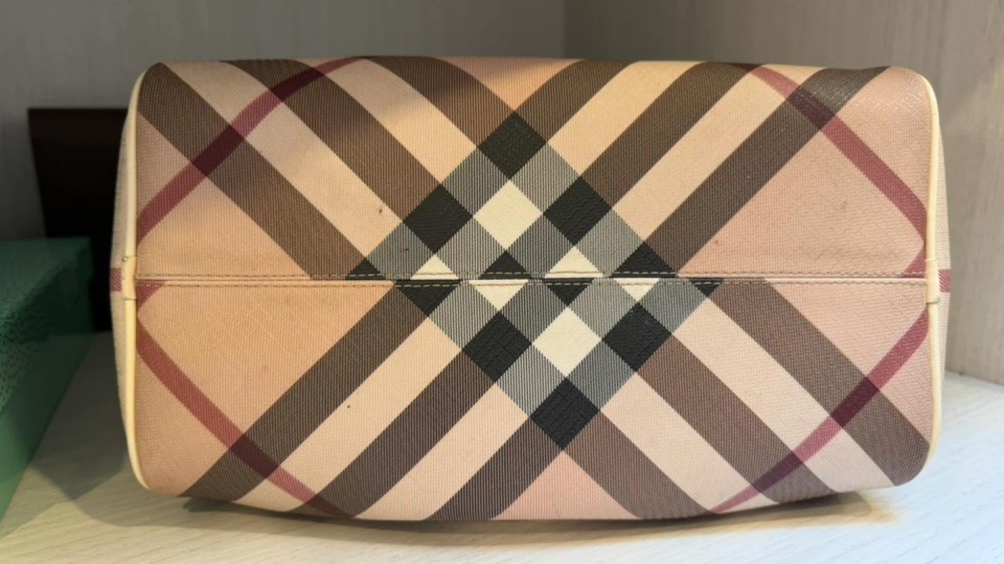 Burberry Boston Bag - photo 2