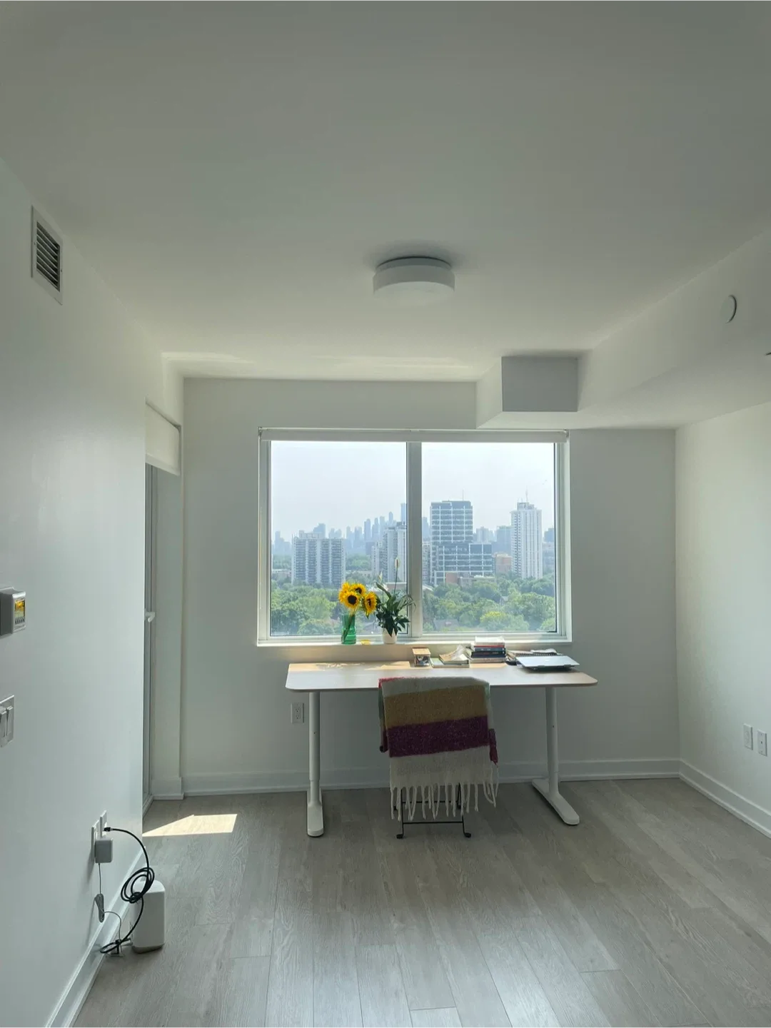 BEKANT desk, white stained oak veneer/white thumbnail