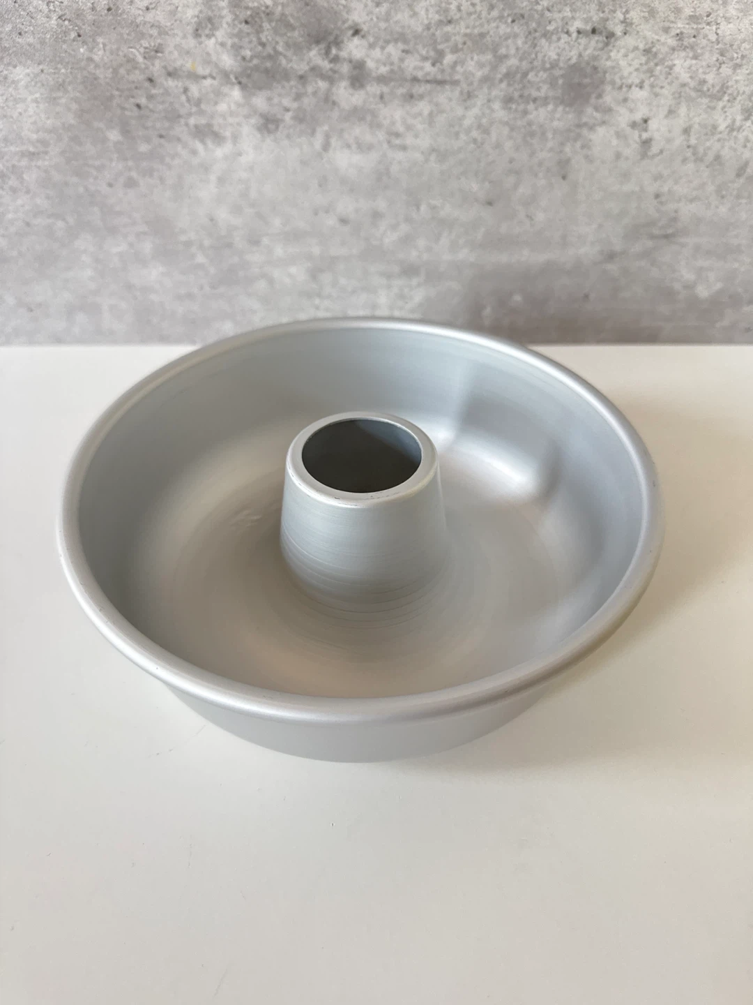 Fat Daddio's Anodized Aluminum Angel Food Cake Pan - photo 2