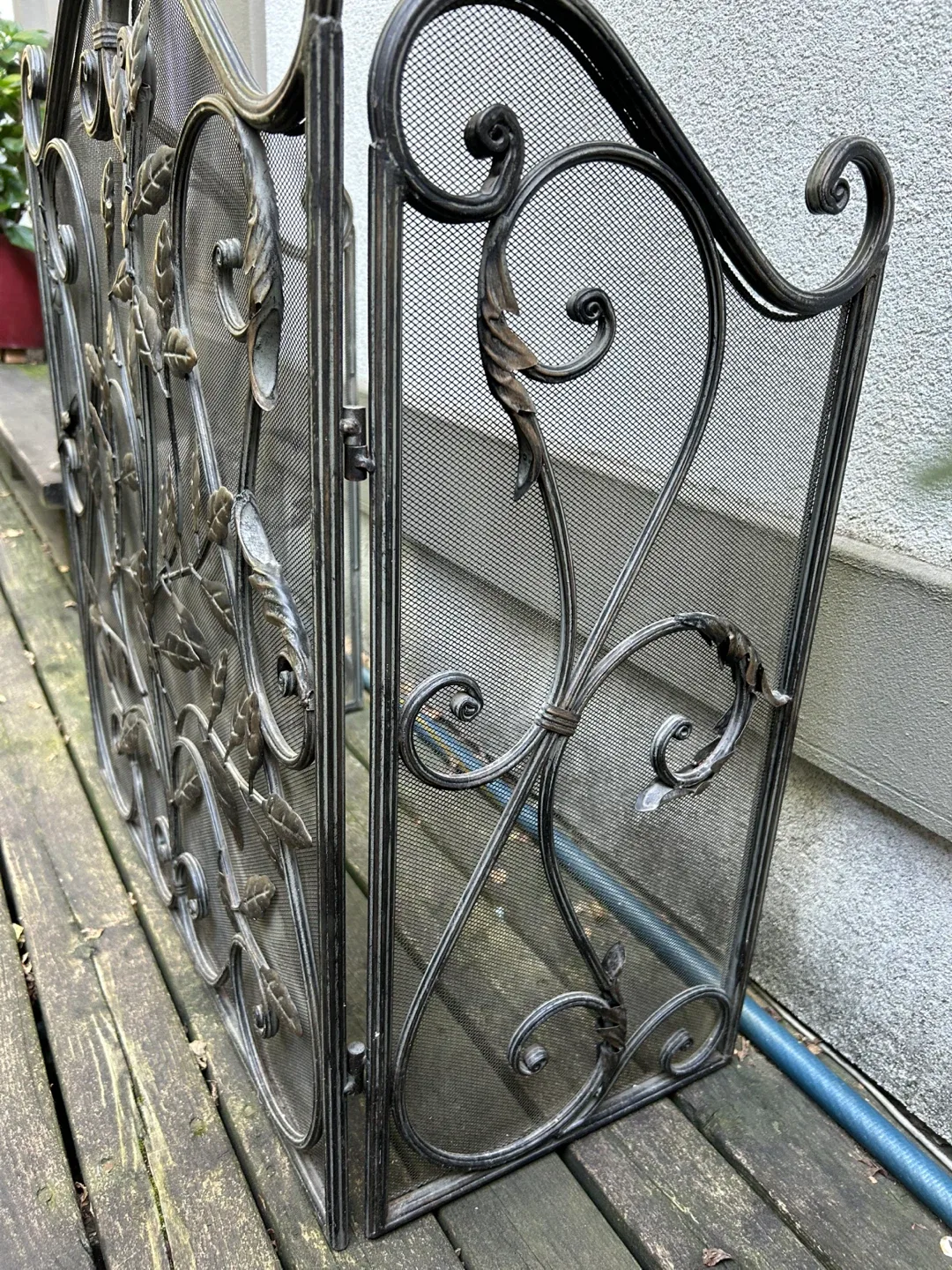 fireplace screen Decorative arched three panel fire image indicator(9)