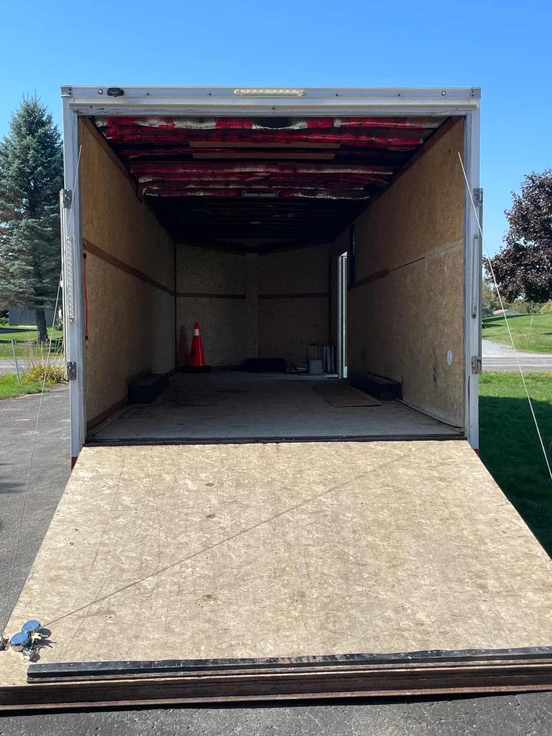 2019 Enclosed Cargo Trailer image indicator(2)