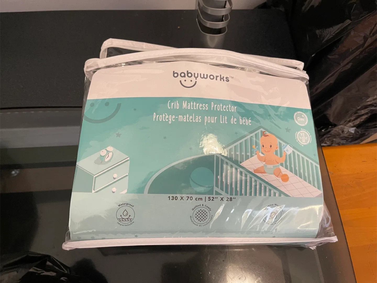 Delta Children Tucker 4-in-1 Convertible Crib image indicator(6)