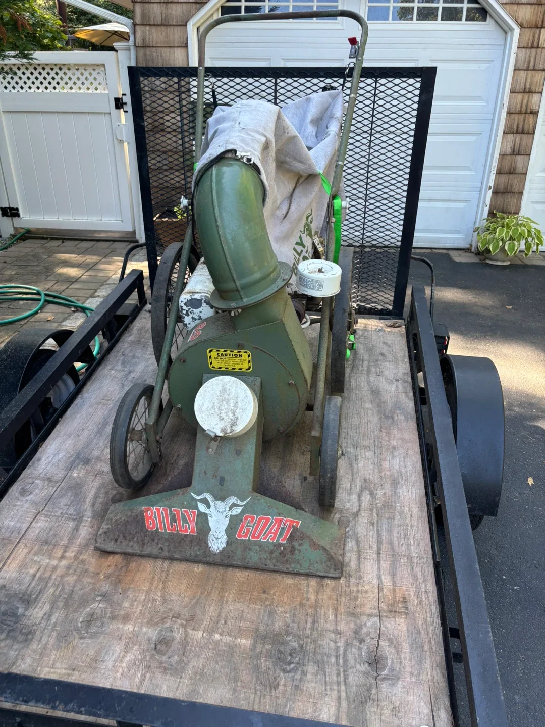 Billy Goat Leaf and Litter Vacuum image indicator(2)