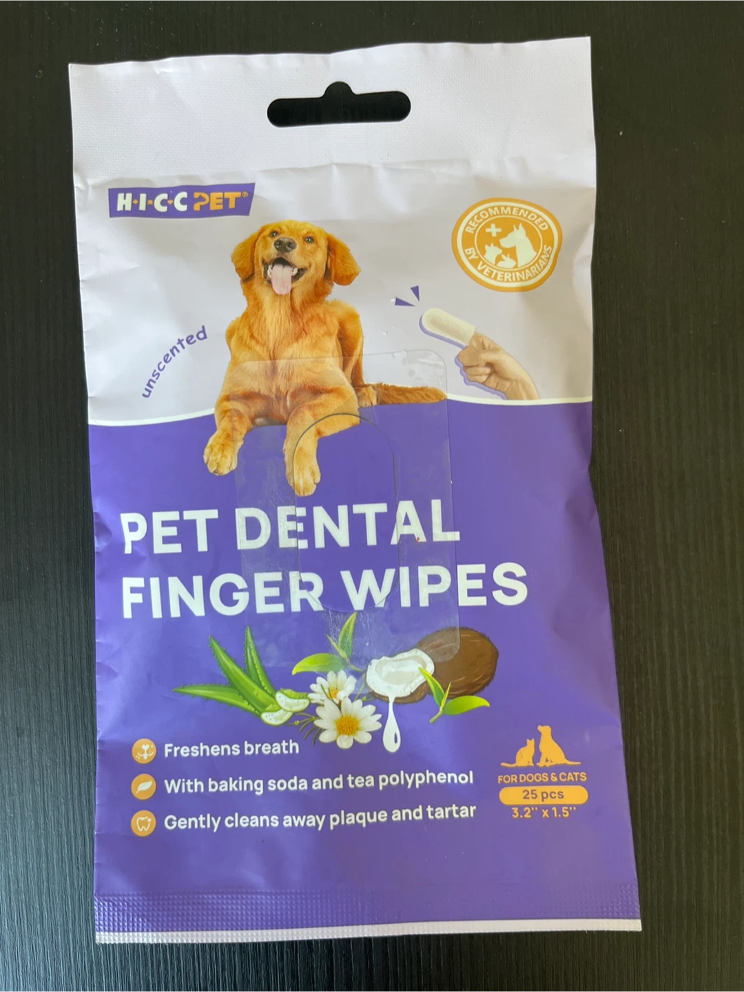 Pet dental finger wipes