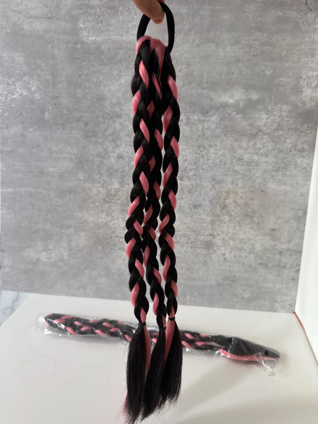 Braided Ponytail Hair Extension - Black & Pink 🧡 - photo 2