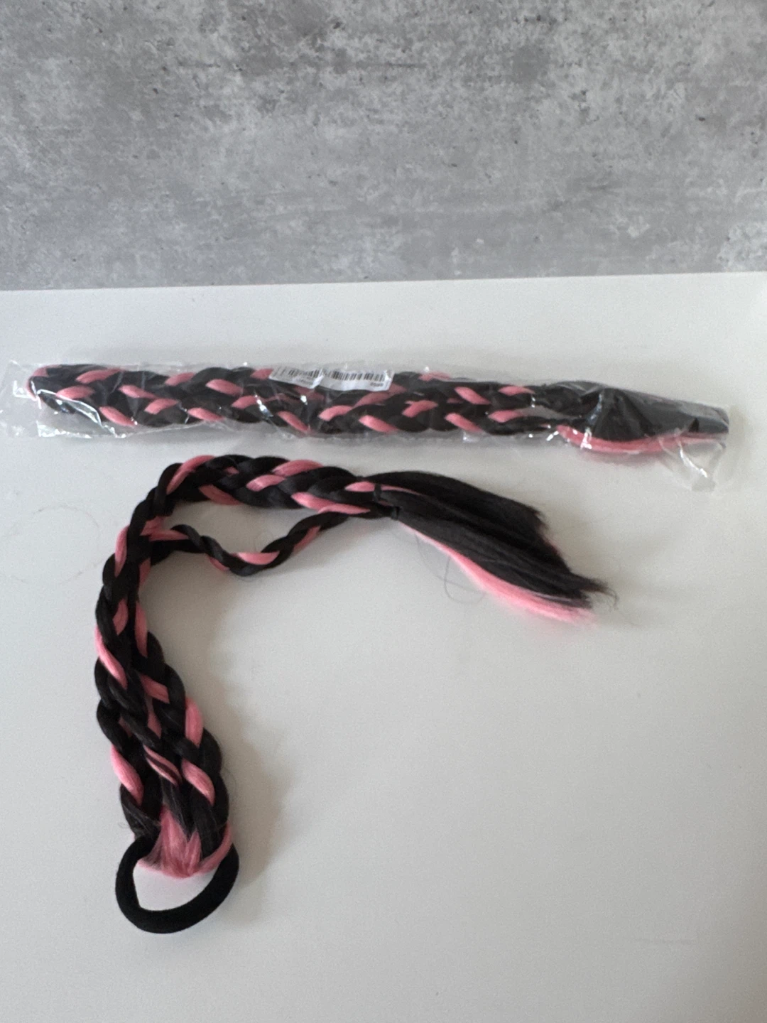 Braided Ponytail Hair Extension - Black & Pink 🧡