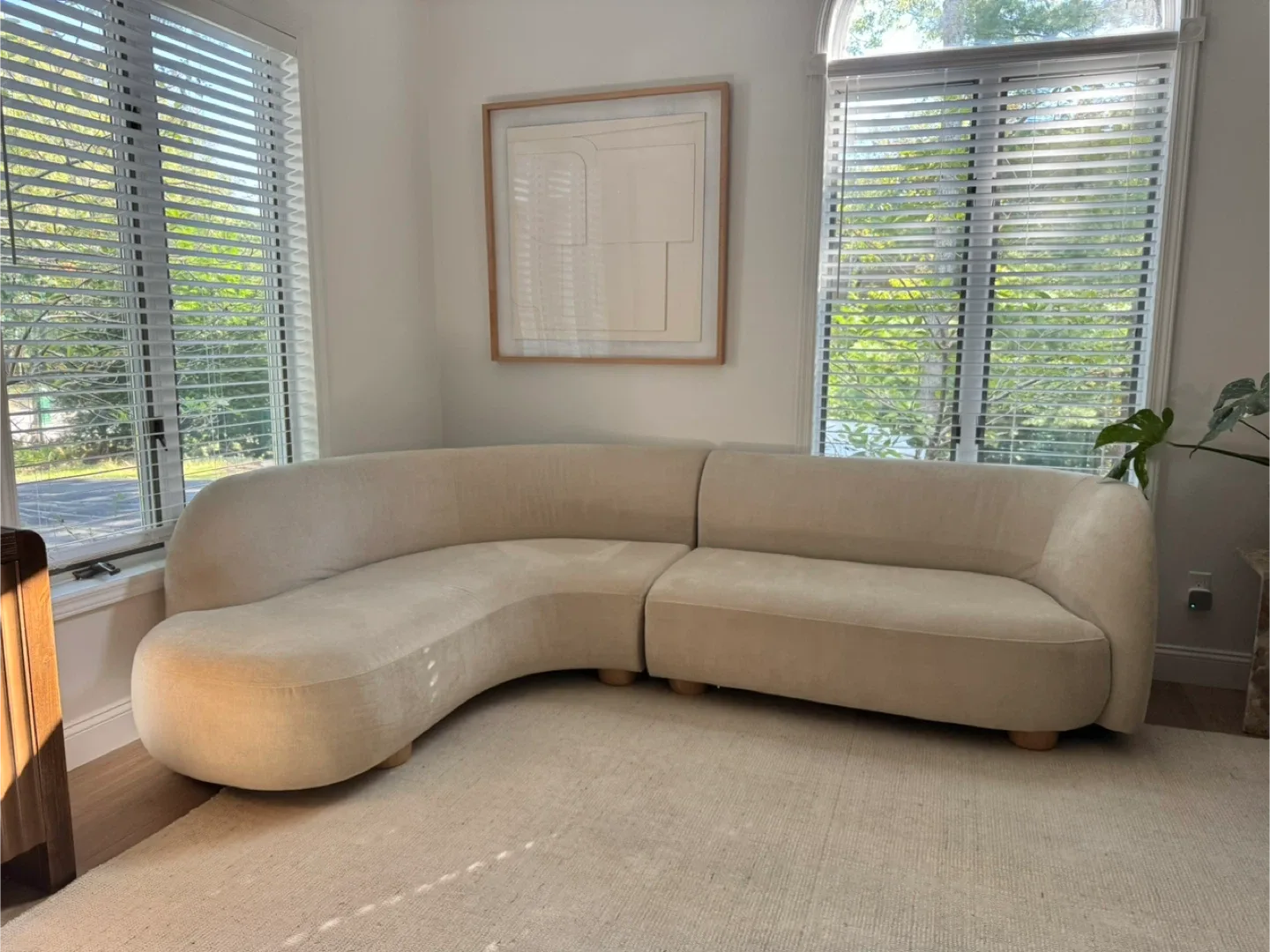 West Elm Laurent 2-Piece Wedge Chaise Sectional (111.5") image indicator(2)