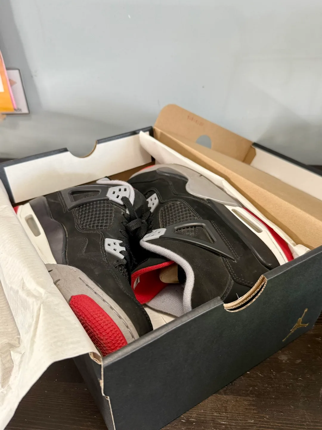 Air Jordan 4 Retro (GS) Size 6.5Y