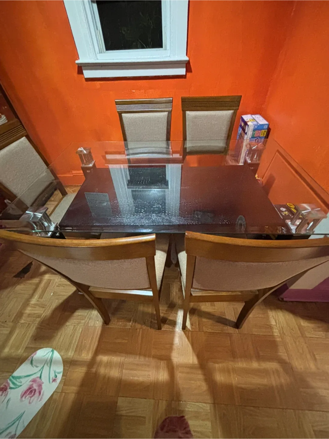 Dining Table with 6 Chairs - Glass Top image indicator(3)