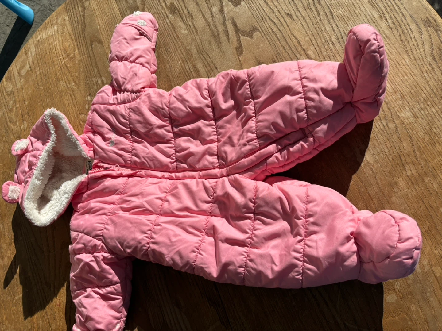 Pink Baby Osh Kosh Snowsuit Size 6-9 m