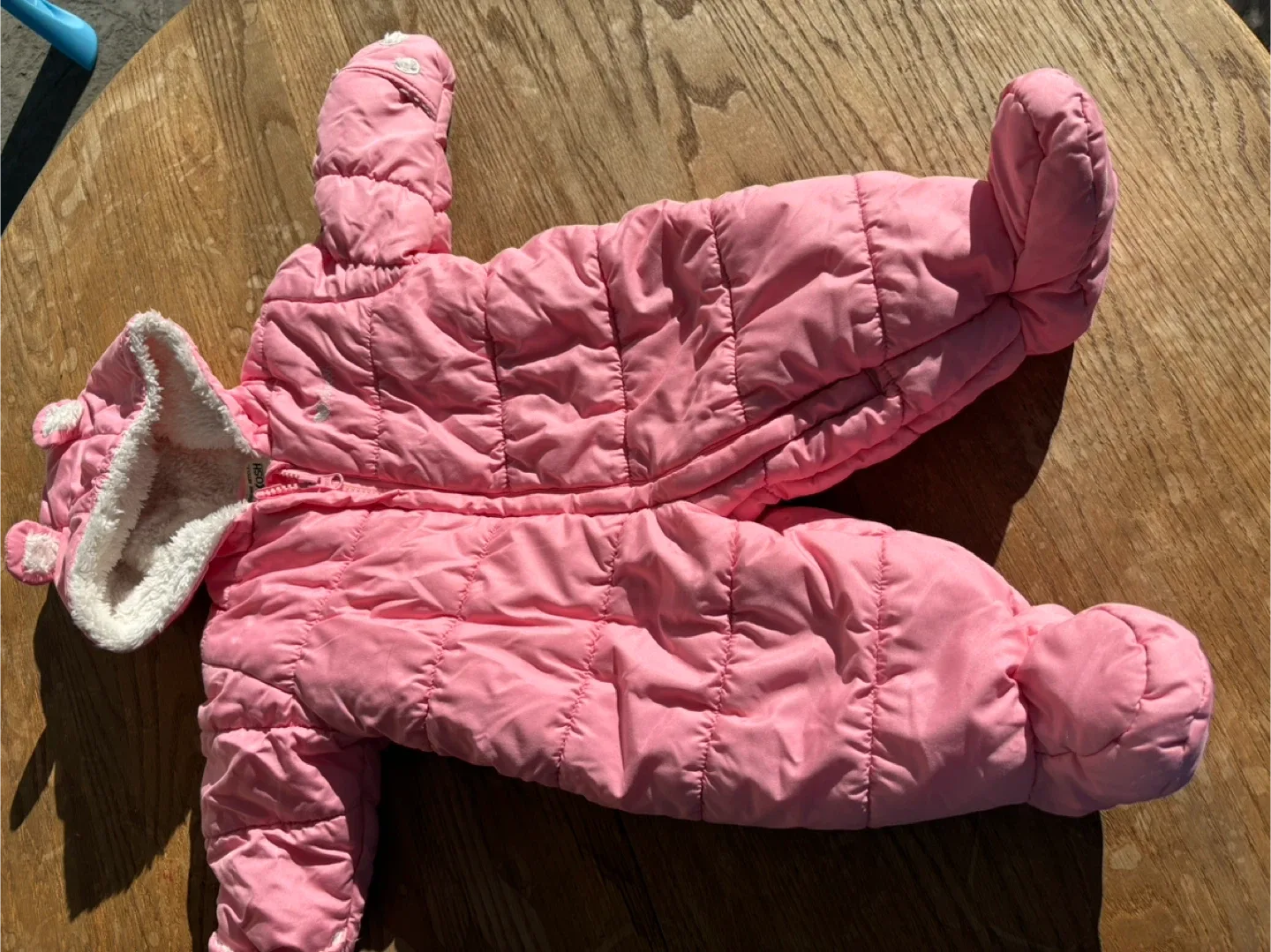 Pink Baby Osh Kosh Snowsuit Size 6-9 m thumbnail
