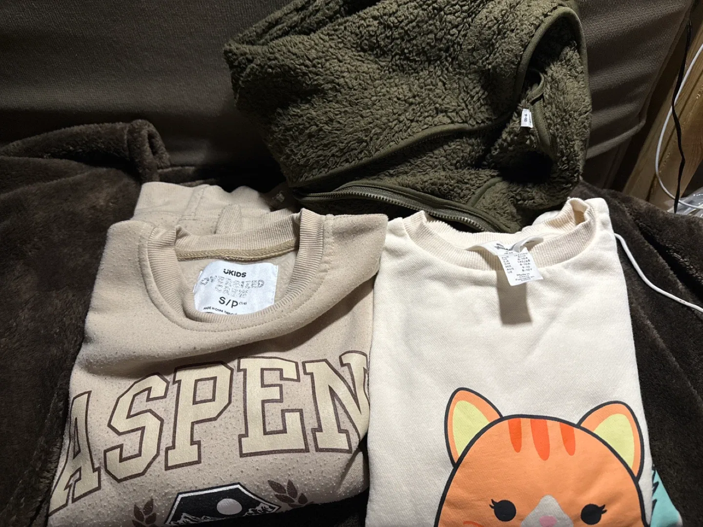 Kids' Sweaters & Fleece Vest - Size S thumbnail