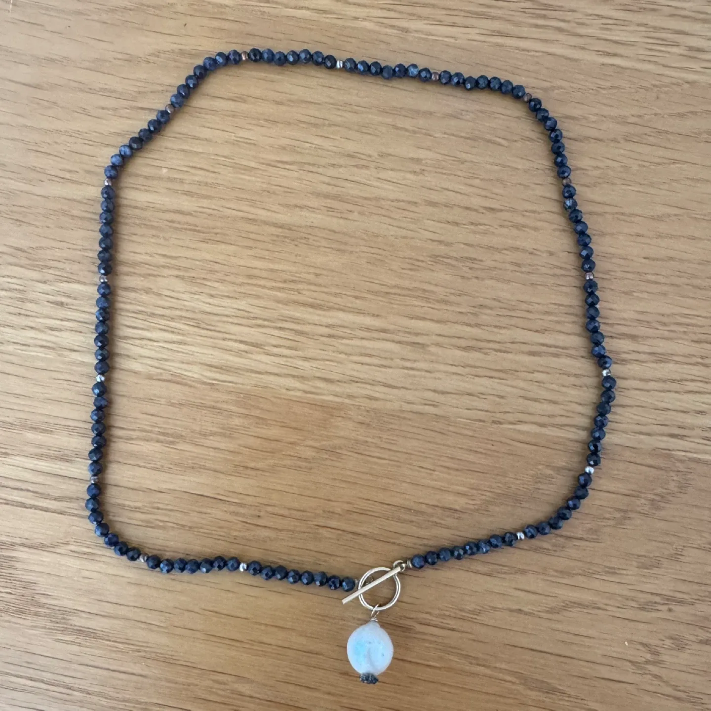 Beaded Necklace with Pearl Pendant thumbnail