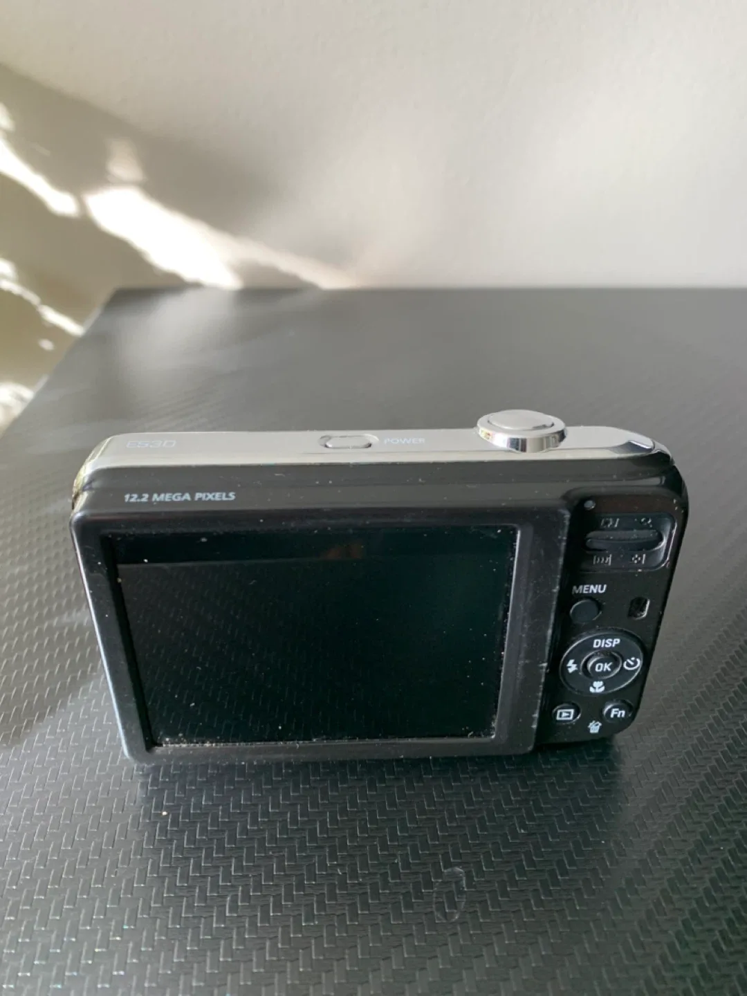 Samsung ES30 12.2MP Digital Camera 🧡 image indicator(5)