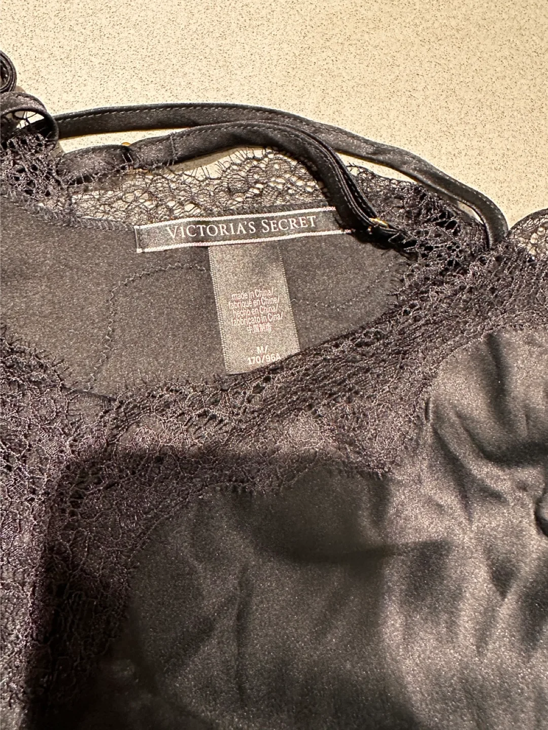 Victoria's Secret Black Cami - Size M image indicator(2)