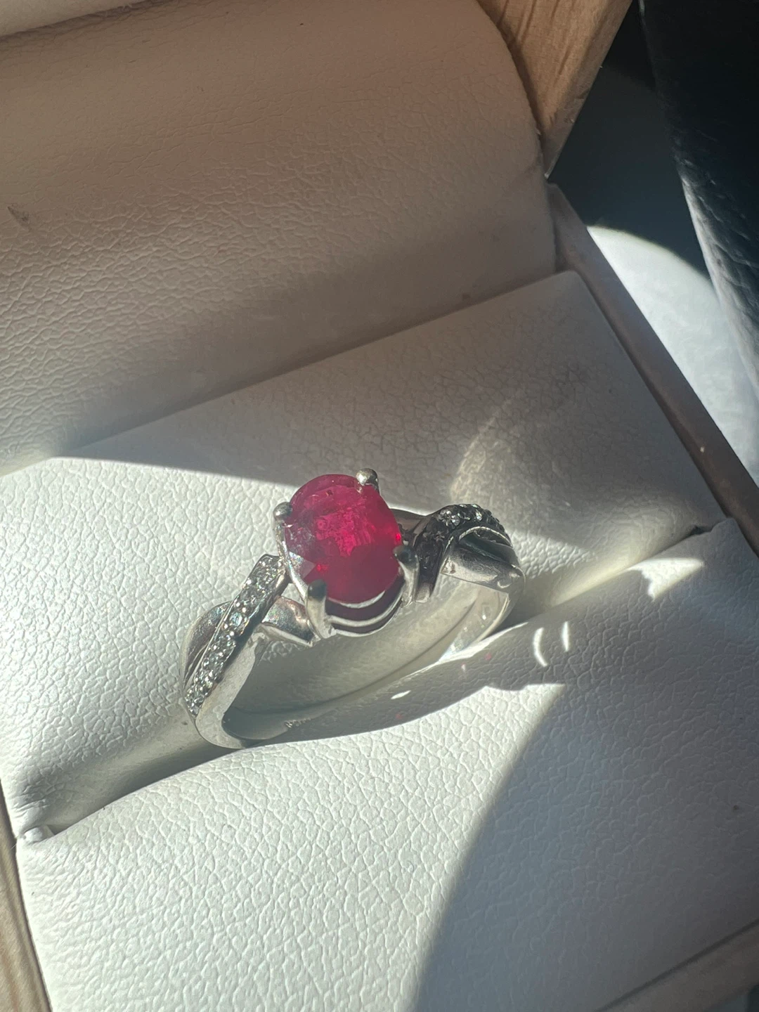 Ruby Ring - 10K Gold with diamonds - photo 3