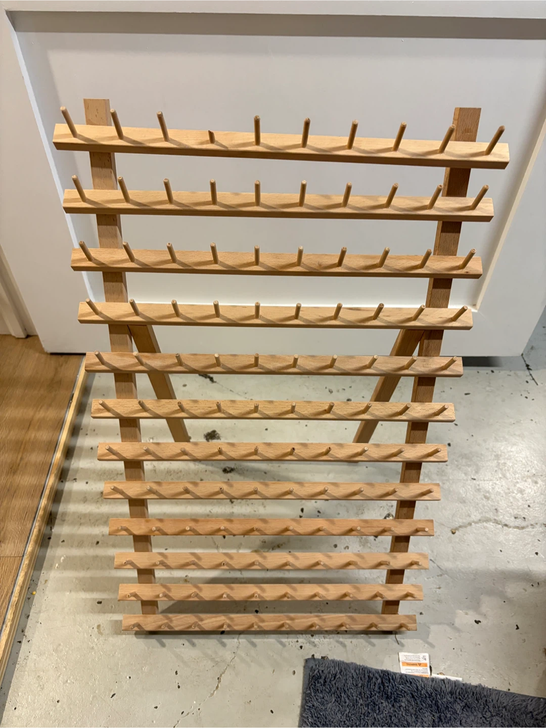 Wooden thread holder