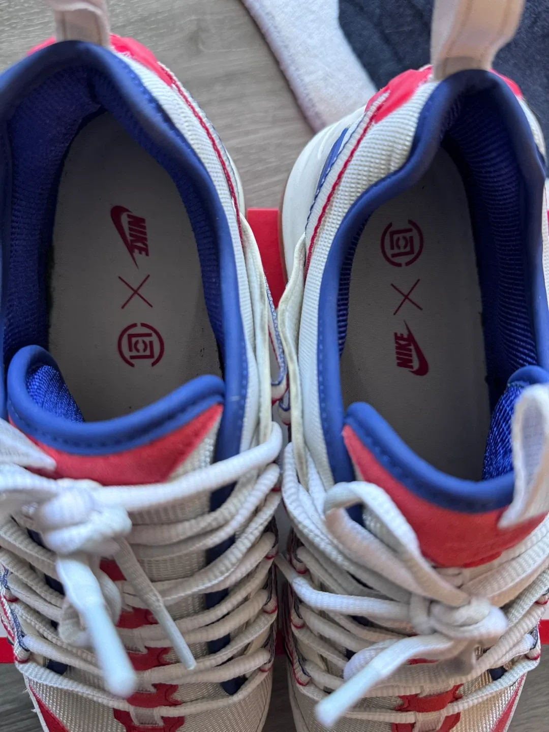 Nike Air Max 97 Red/White Sneakers image indicator(4)