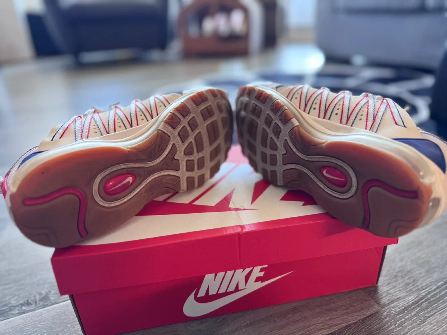 Nike Air Max 97 Red/White Sneakers image indicator(5)