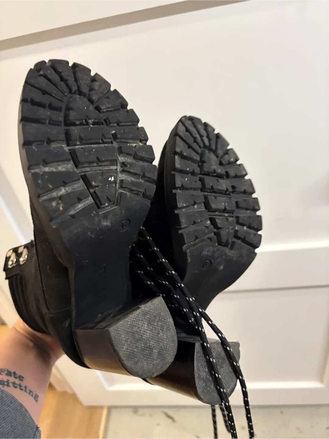 Ardene Black Heeled Combat Boots - Size 8 image indicator(3)