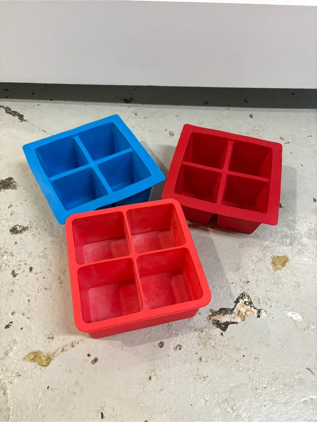 Silicone Ice Cube Trays - Set of 3 thumbnail