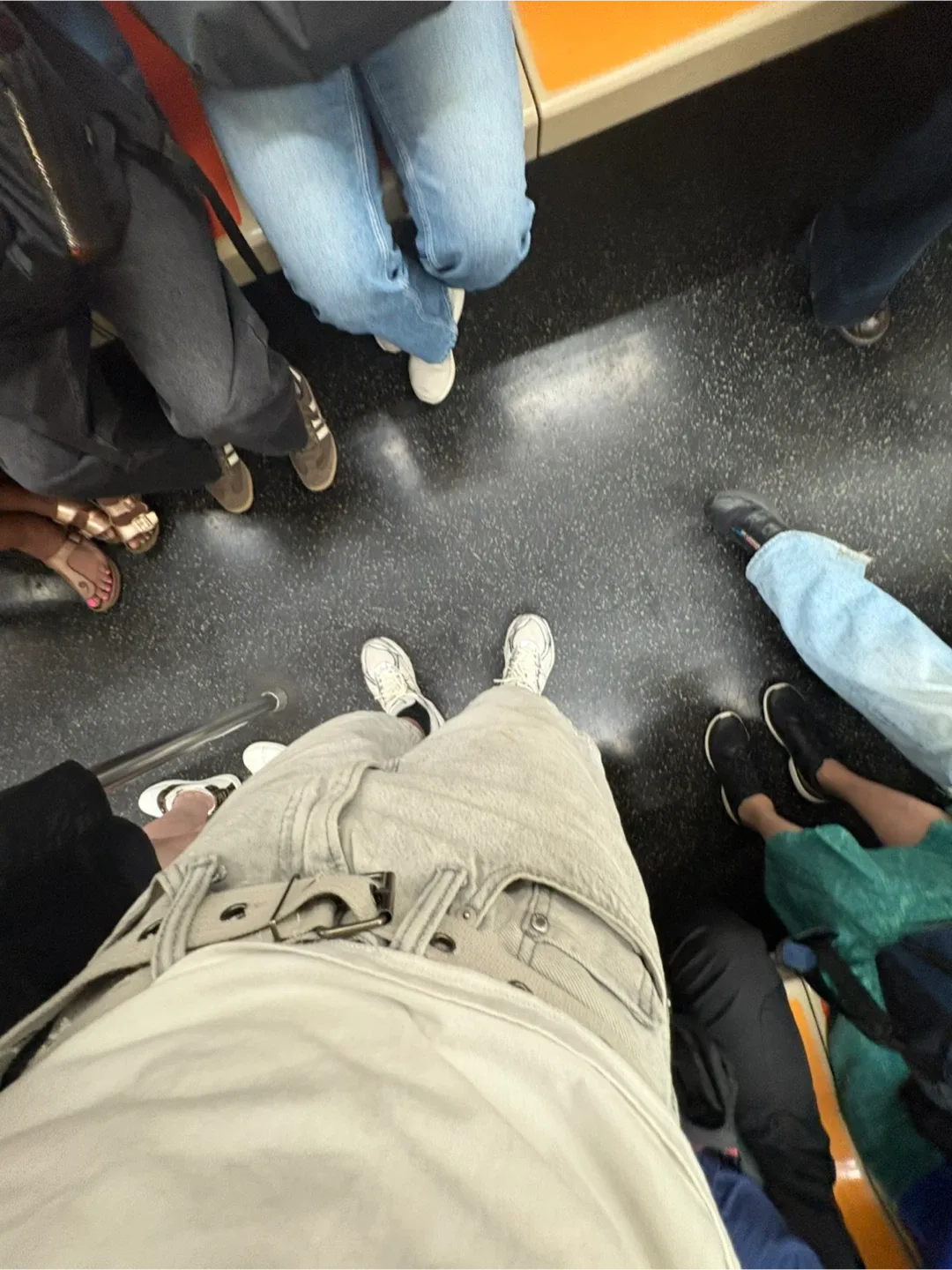 Jorts image indicator(2)