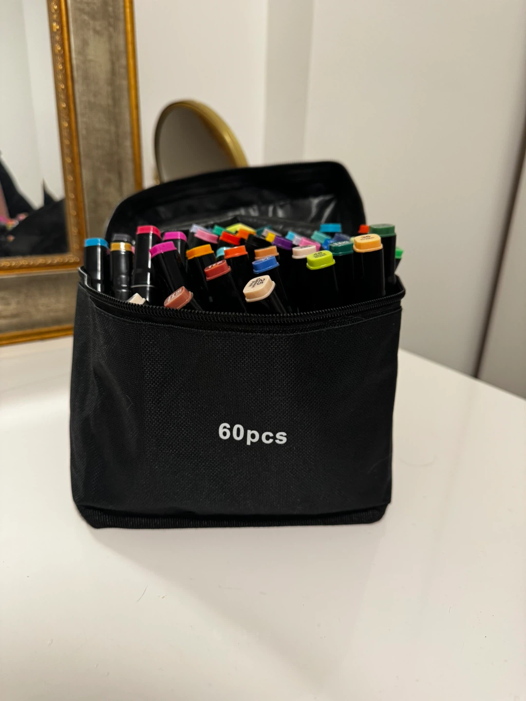 60pcs Colouring Marker Set - photo 2