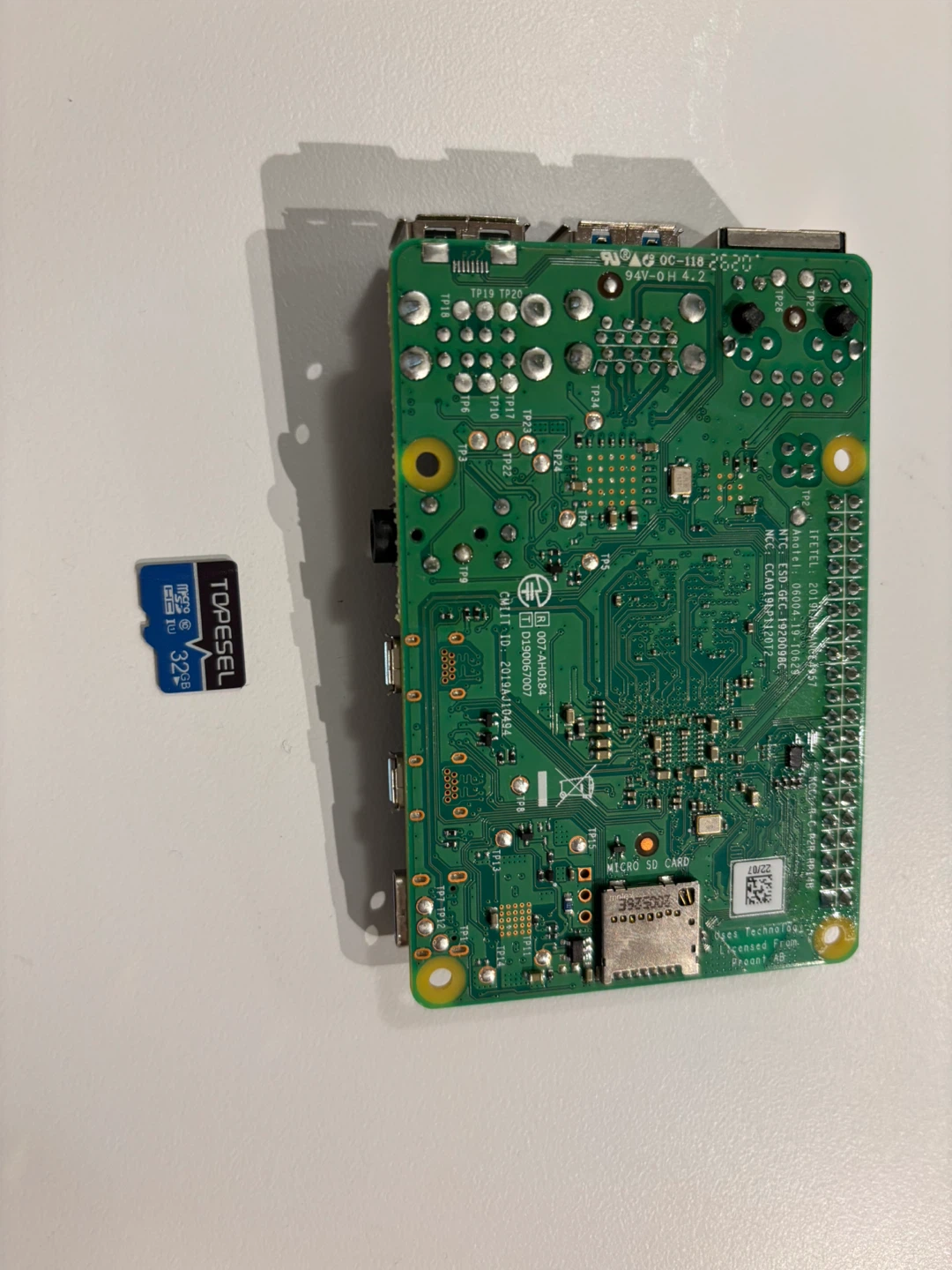Raspberry Pi 4 Model B 8GB RAM - photo 2