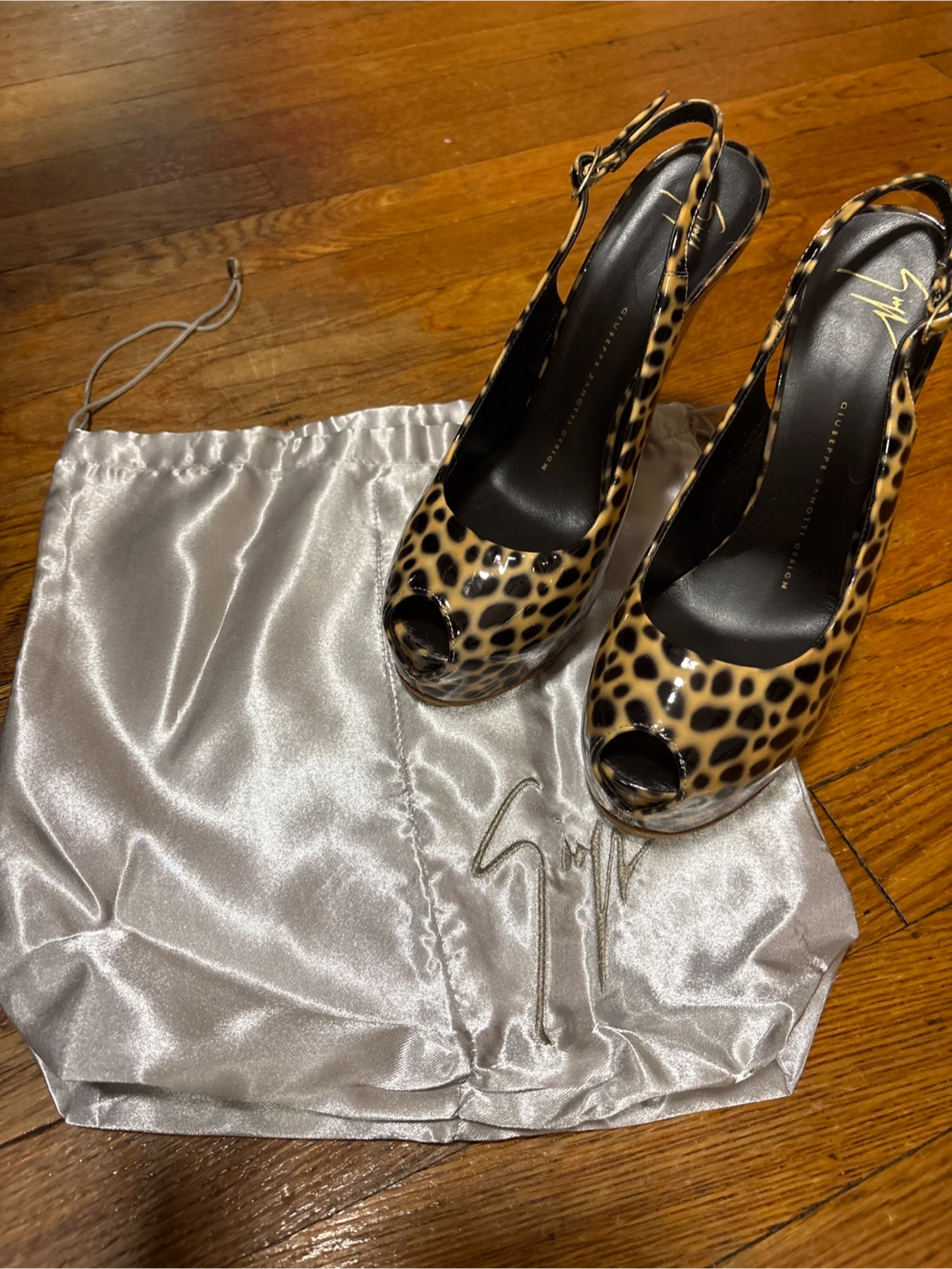 Giuseppe Zanotti Leopard Print Heels - photo 2