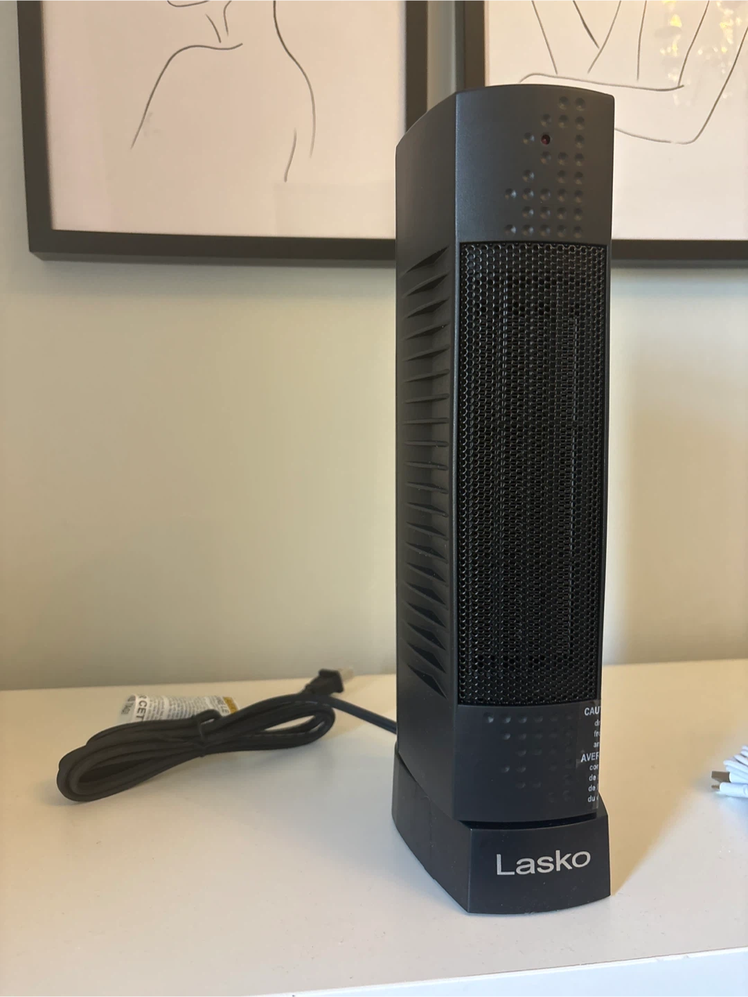 Lasko Black Tower Heater