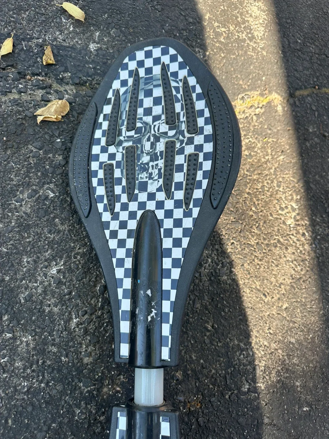 Street Surfing The Wave Skateboard image indicator(2)