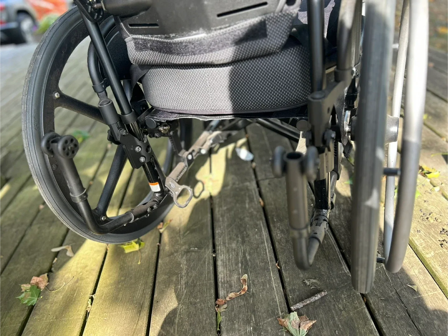 Invacare Quickie QXi Wheelchair - Lightweight & Durable image indicator(3)