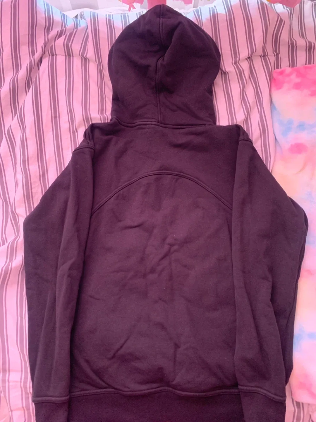 Lululemon Scuba Hoodie - Size 4 image indicator(2)