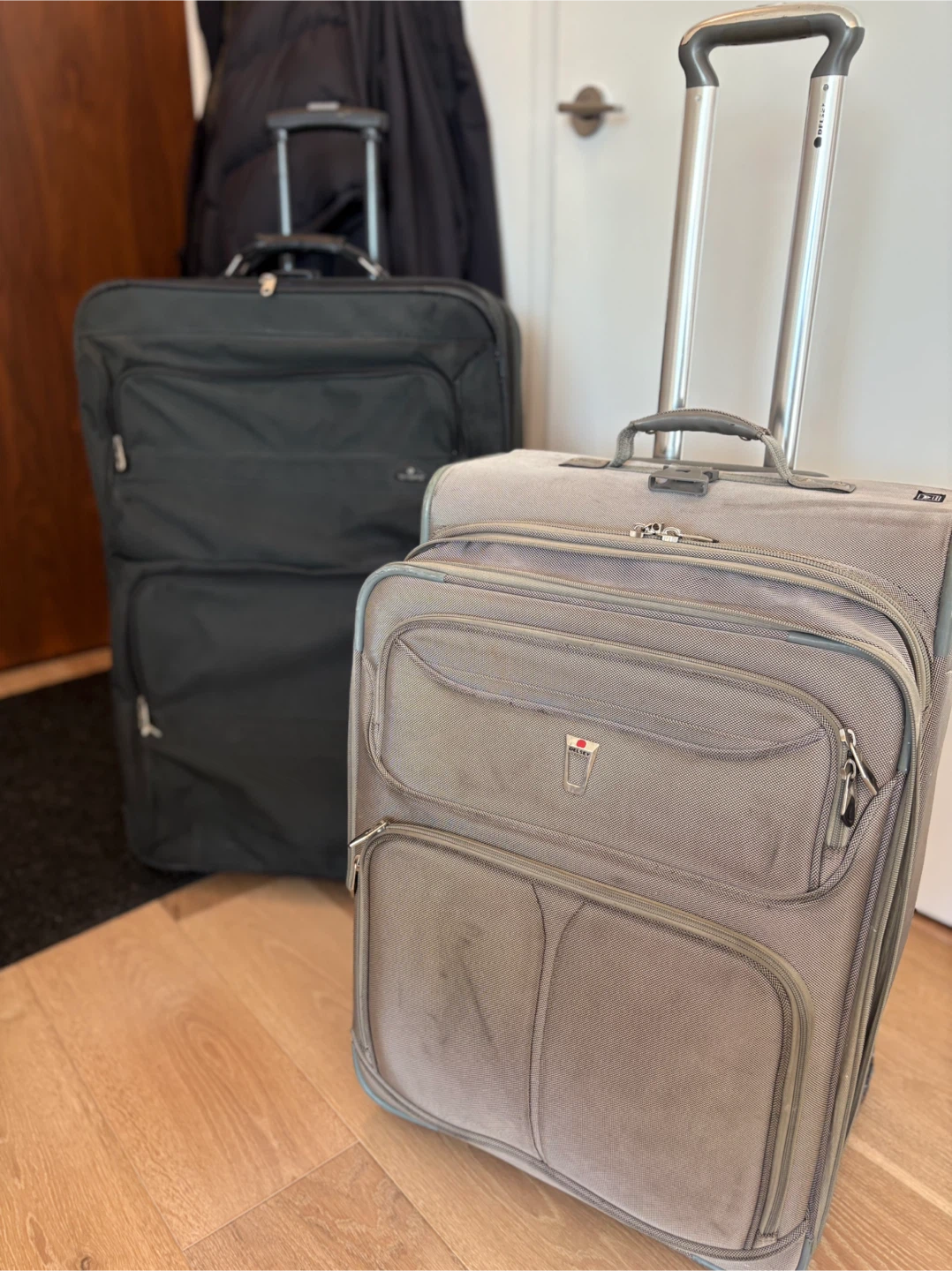 Samsonite & Travelway Luggage