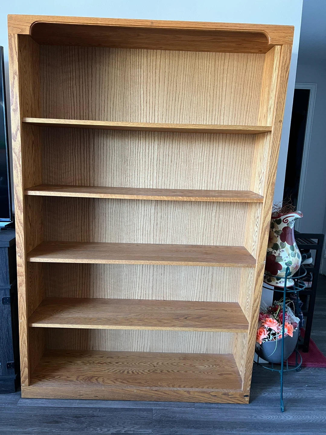 Wooden Bookcase - photo 3