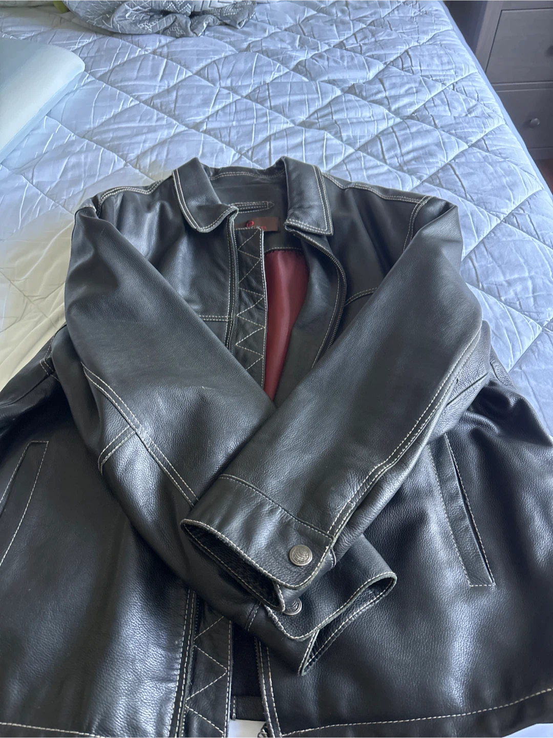 Danier Black Leather Jacket, - photo 2