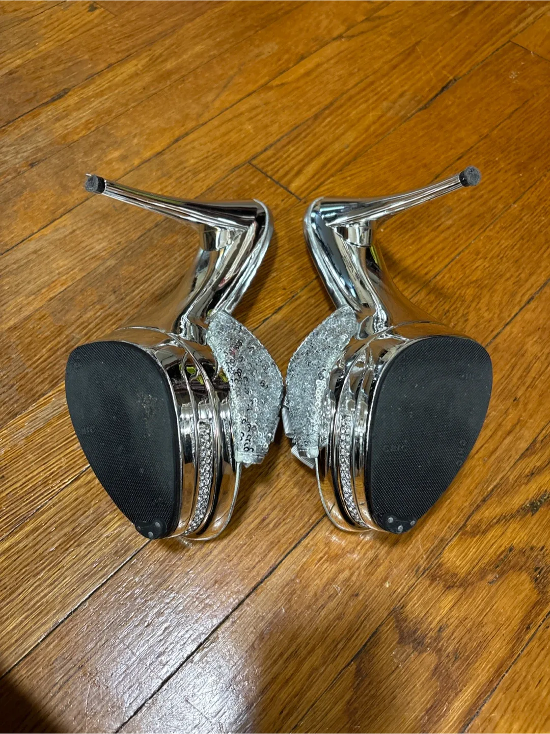 Italina Silver Embellished Platform Heels Size 8 image indicator(6)