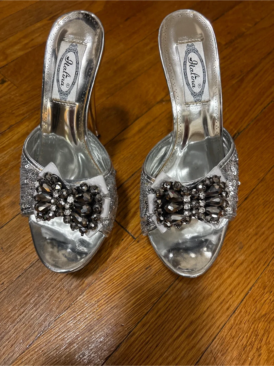 Italina Silver Embellished Platform Heels Size 8 image indicator(2)