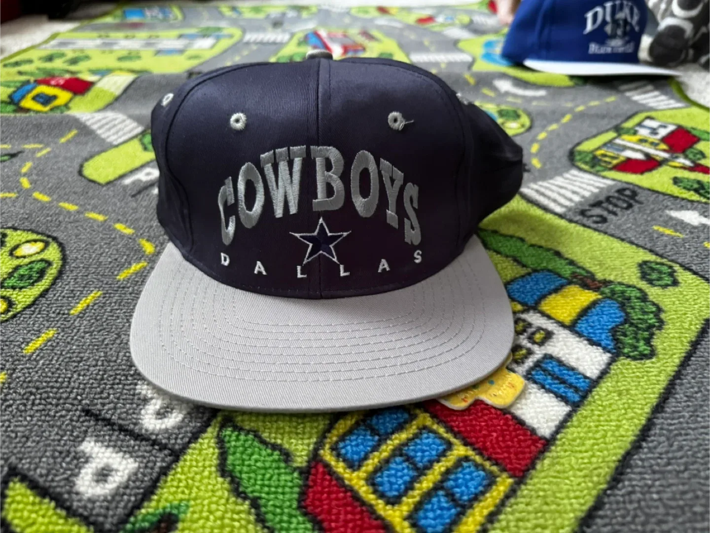 Dallas Cowboys Hat - Team Apparel image indicator(2)
