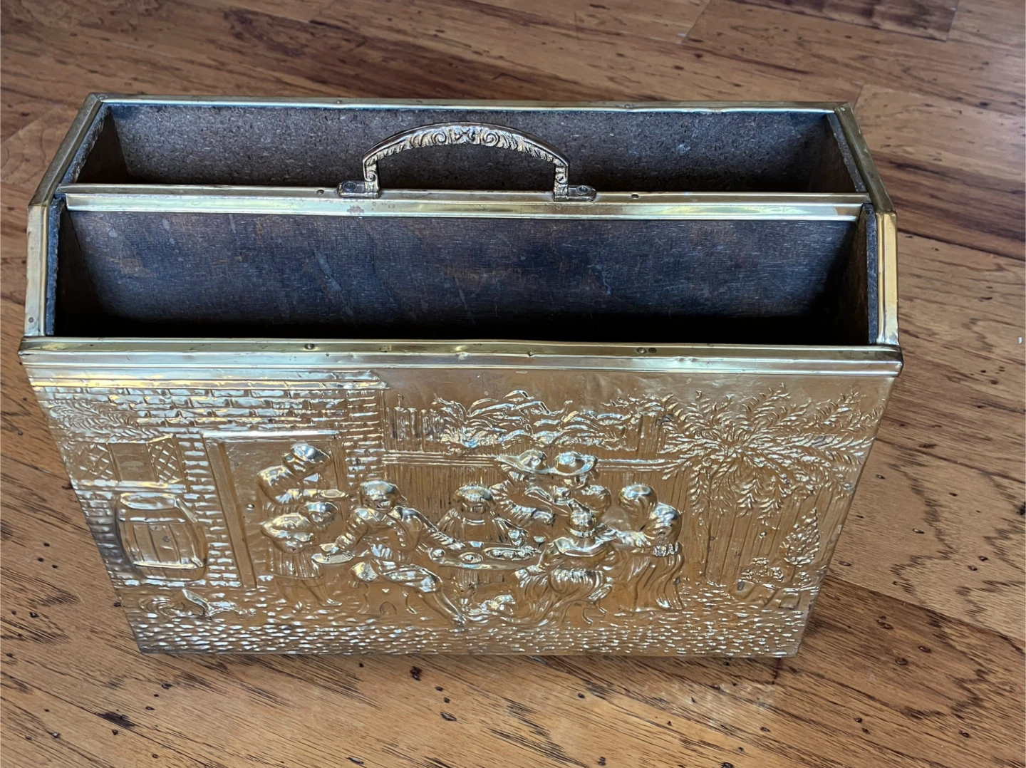 Vintage Brass Look Magazine Rack
