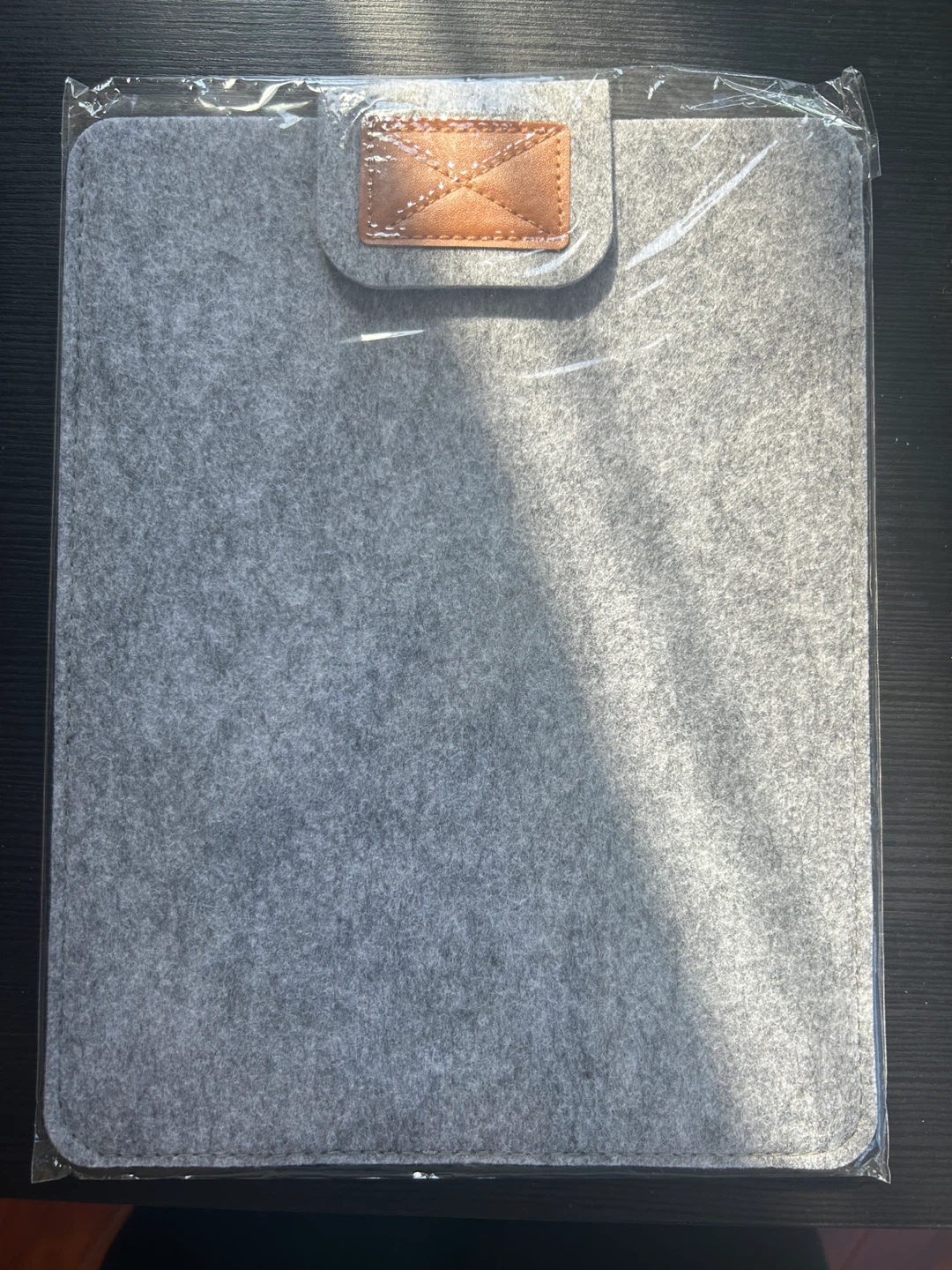 New iPad 7/8th 10.2 inches Grey Felt Laptop Sleeve