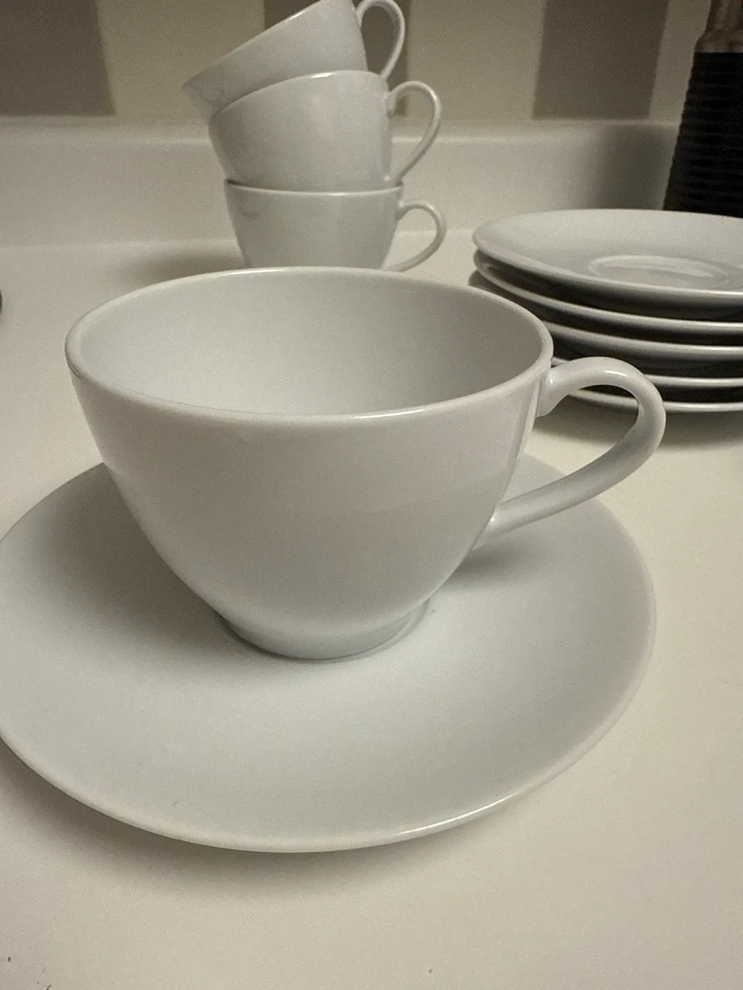 Moving out sale: Coffee cup and plate Set image indicator(2)