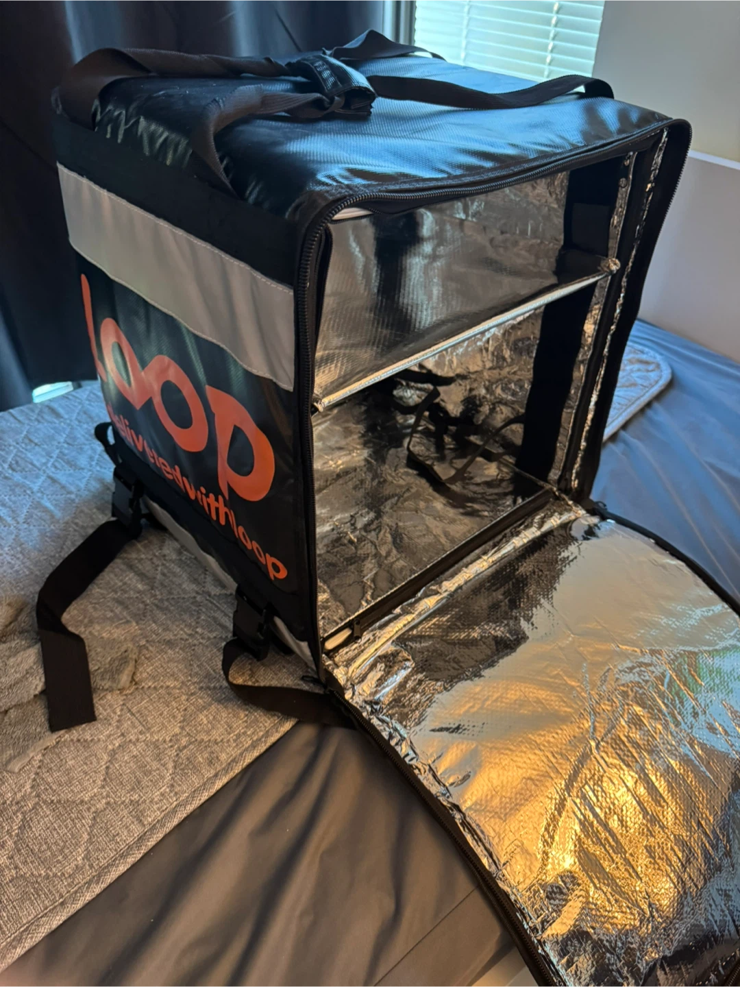 🧡 Loop Delivery Backpack
