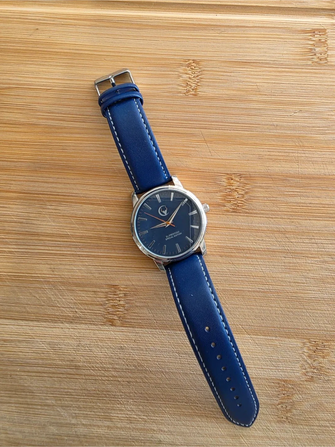 Toro Luna El Prestigio Watch thumbnail