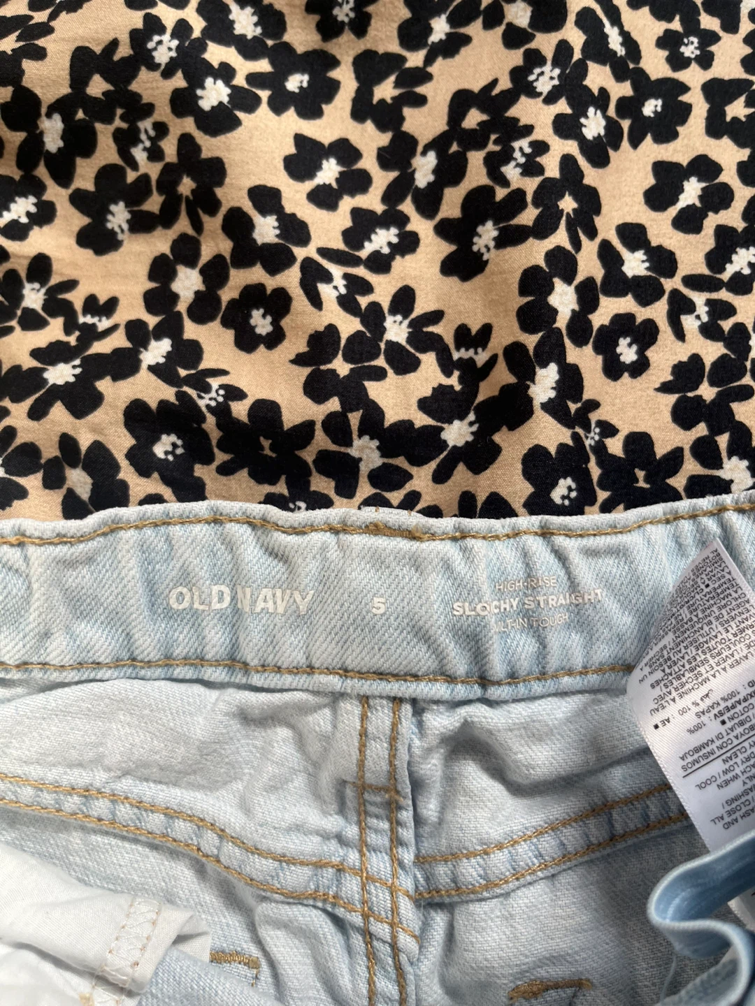 Old Navy Light Wash Jeans - Size 5t - photo 3