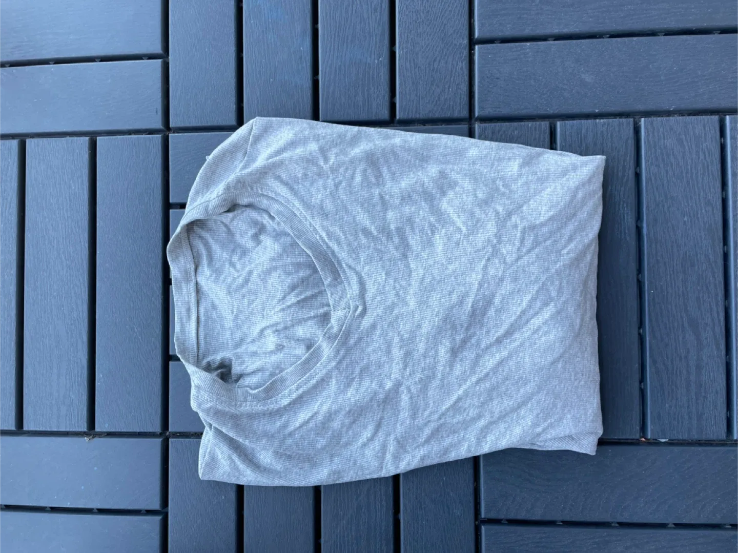 Free Clothing Giveaway image indicator(6)