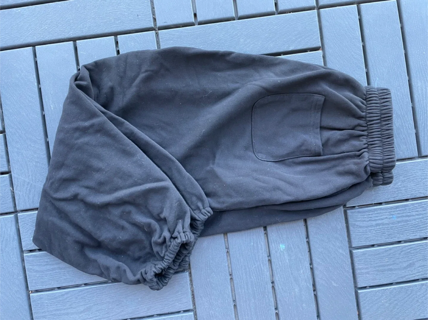 Free Clothing Giveaway image indicator(3)