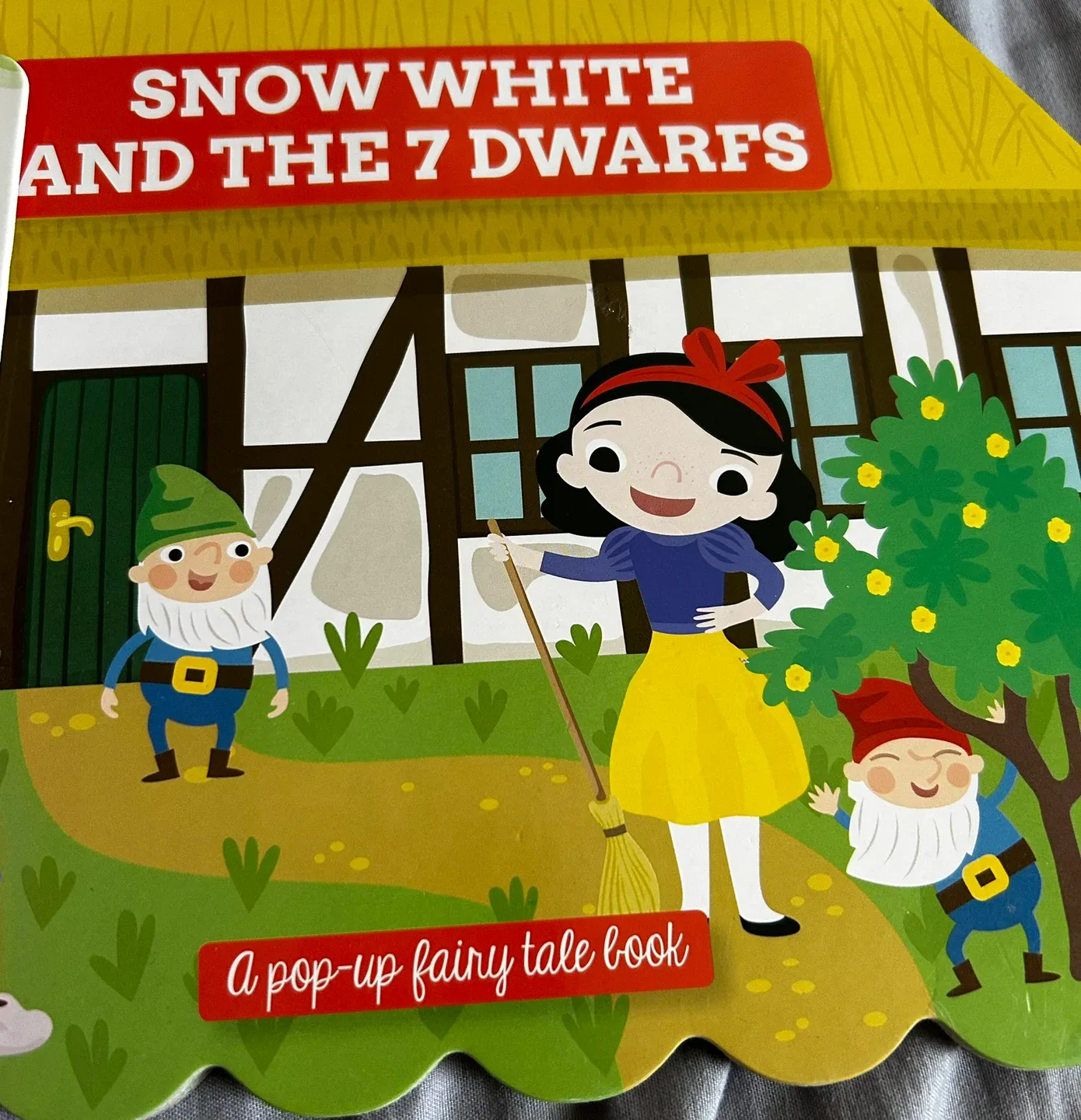 2 new Disney Baby Snow White Soft Book & Pop-Up Book image indicator(3)