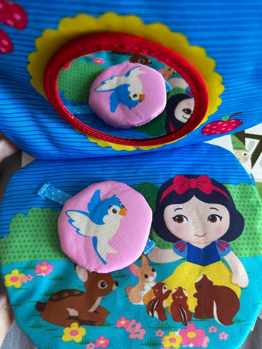 2 new Disney Baby Snow White Soft Book & Pop-Up Book image indicator(4)